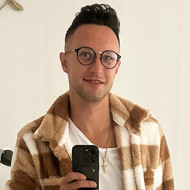 Kuba Urbański (Playboys)